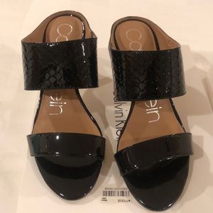 Calvin Klein heels !!